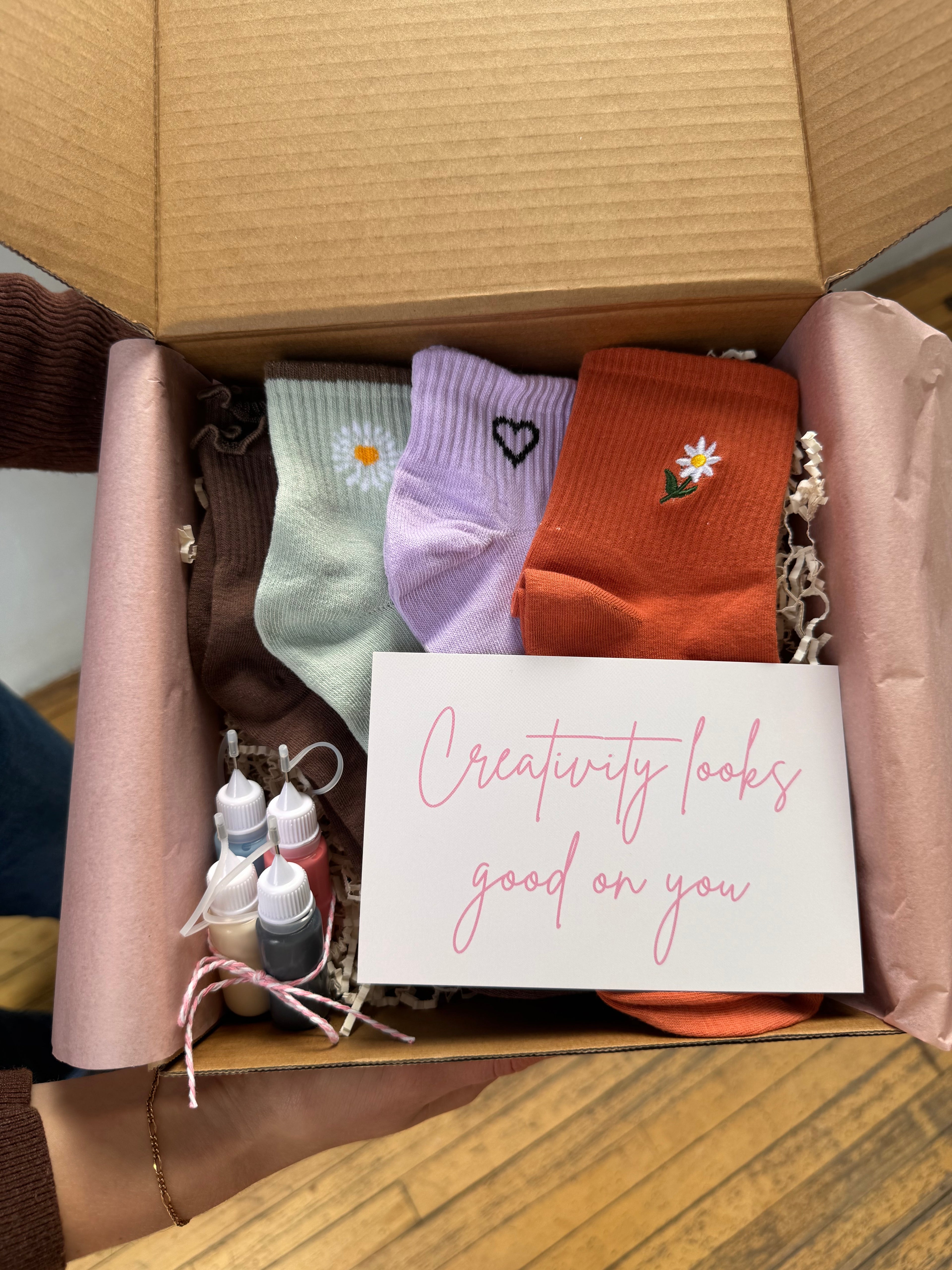 PRE-ORDER: Make-Your-Own Grip Socks Kit (4 pairs)