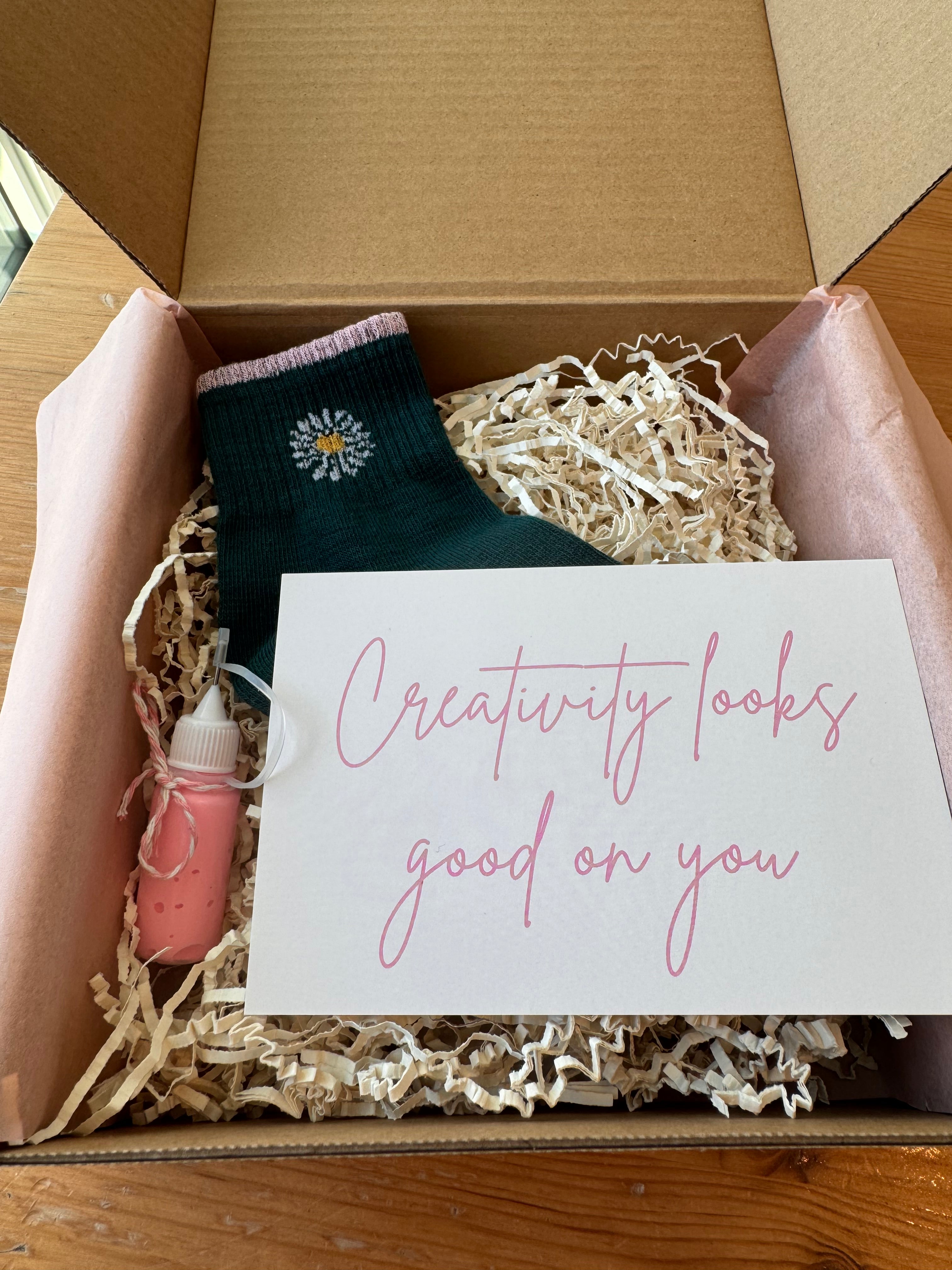 PRE-ORDER: Make-Your-Own Grip Socks Kit (1 pair)